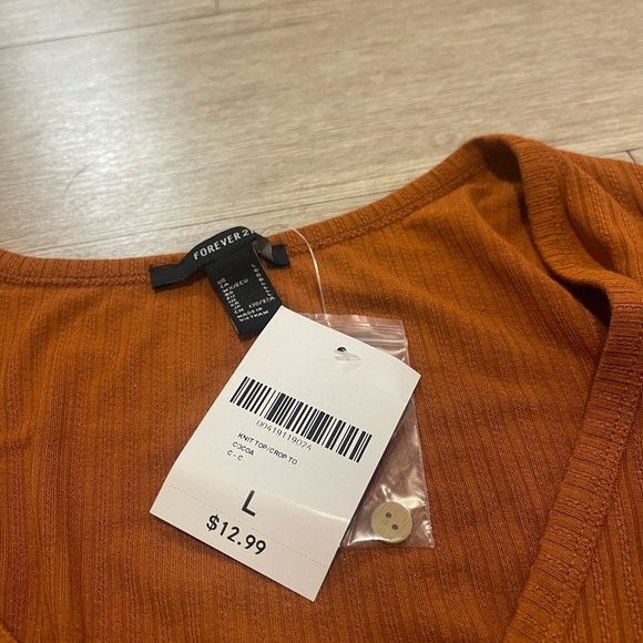 Forever 21 Rust Fitted Crop Button Down - Picture 5 of 6